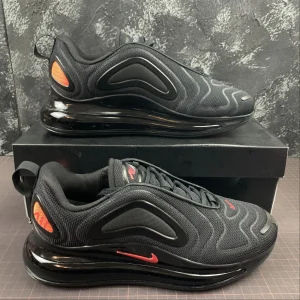 Air Max 720 Black_Hyper