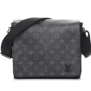 LV District PM Black