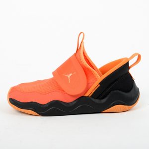 Jordan 23/7 Orange