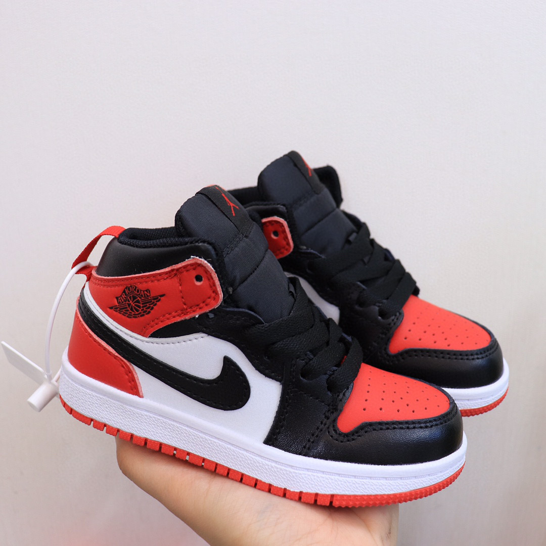 aj1 metalic red