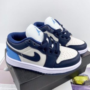 Jordan 1 Retro Low Navy