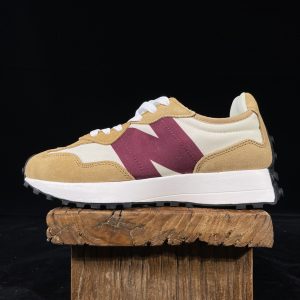 NB 327 Moonbeam Ghost Pepper