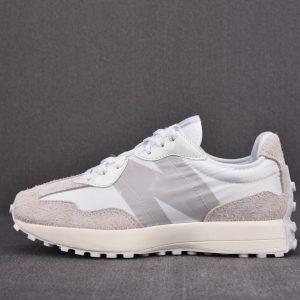 NB 327 Moonbean White