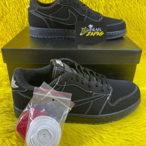Air Jordan 1 LOW OG SP TRAVIS SCOTT BLACK PHANTOM