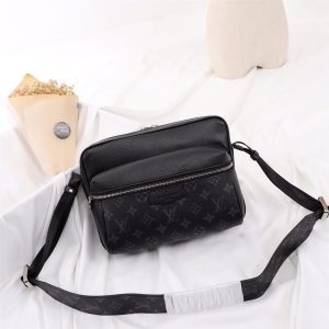 Louis Vuitton Outdoor Messenger Monogram Eclipse Taiga