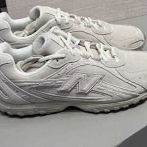 New Balance 204L Beige