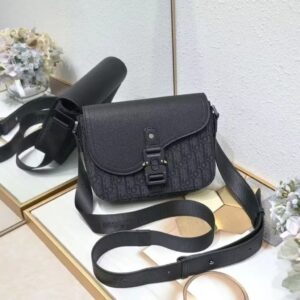 Dior Oblique messenger Saddle